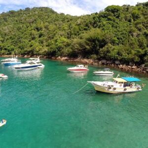 lagoa-verde-ilha-grande